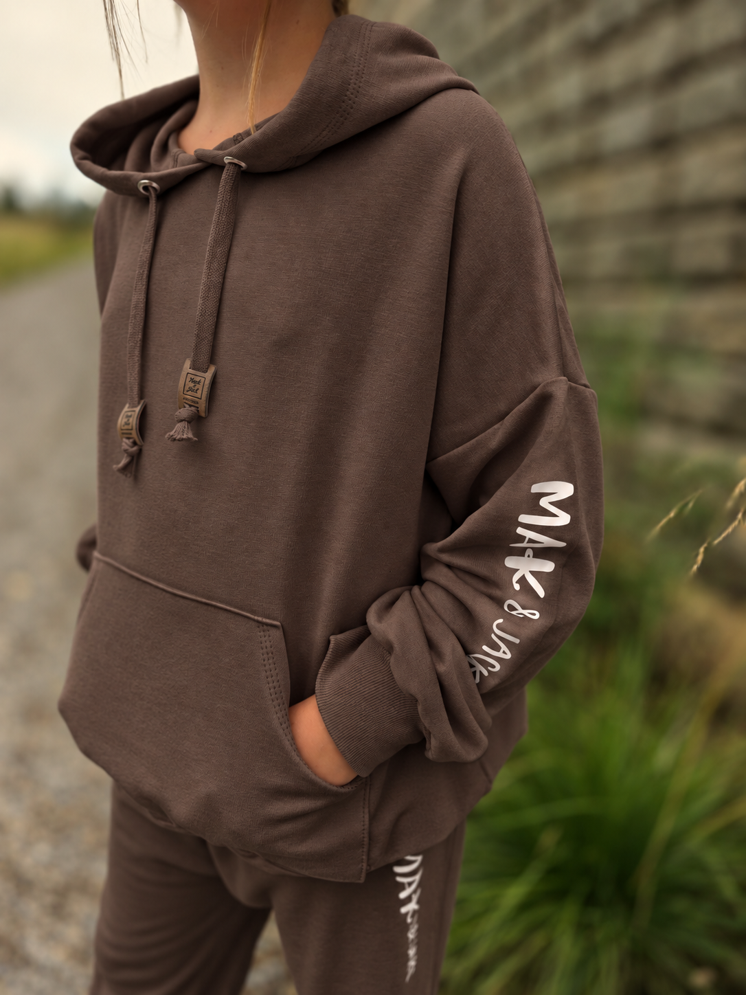 *Pre-order * kids & youth sweat suit